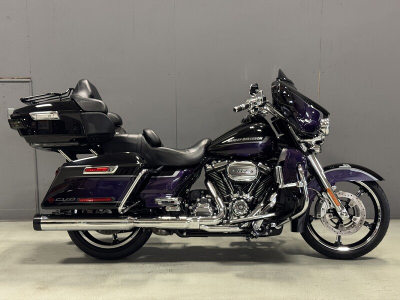 FLHTKSE 2021 CVO™ Limited