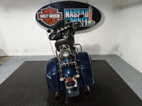 2016 Harley-Davidson® Street Glide® Special - Custom Colour Cosmic Blue Pearl thumb 1