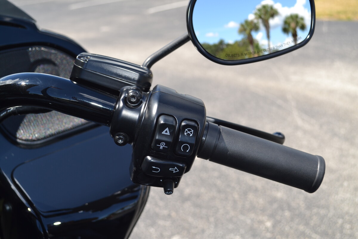 2024 Harley-Davidson Road Glide 3 Vivid Black - FLTRT - Photo 9