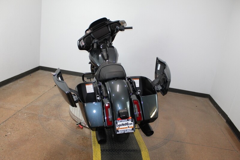 Harley-Davidson Street Glide 2025 FLHX 84641533 IRON HORSE MTLC - Photo 8