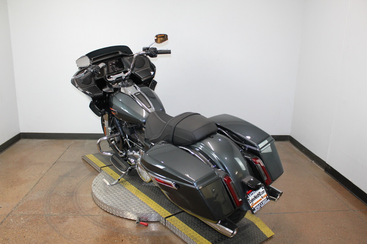 Harley-Davidson Road Glide 2025 FLTRX 84647657 IRON HORSE MTLC - Photo 6