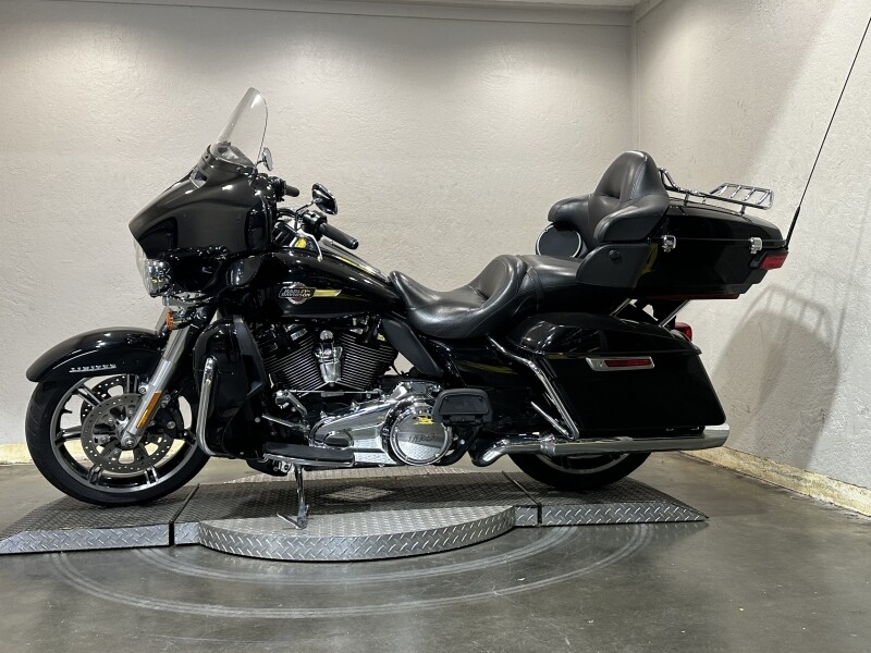 Harley-Davidson Ultra Limited 2023 FLHTK 606934A BLACK - Photo 5