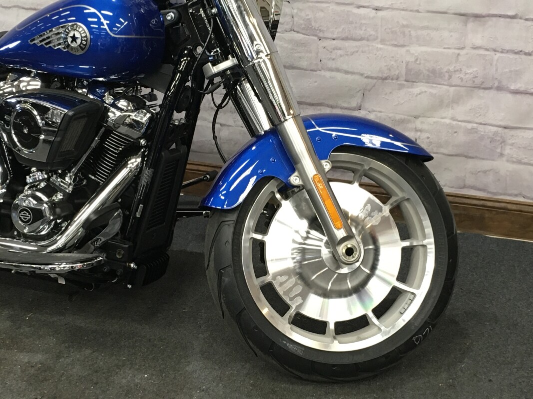 2025 Harley-Davidson Fat Boy Blue Burst FLFB - Photo 4