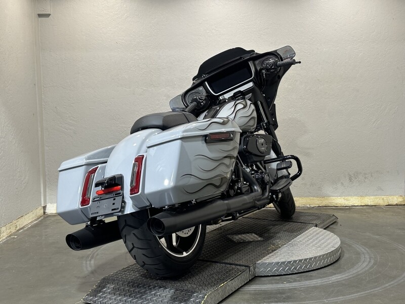 Harley-Davidson Street Glide 2025 FLHX 84540363 BILLIARD GRAY - Photo 3