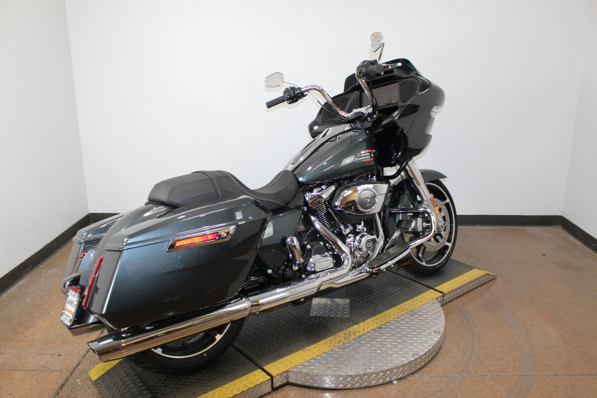 Harley-Davidson Road Glide 2025 FLTRX 84647657 IRON HORSE MTLC - Photo 10