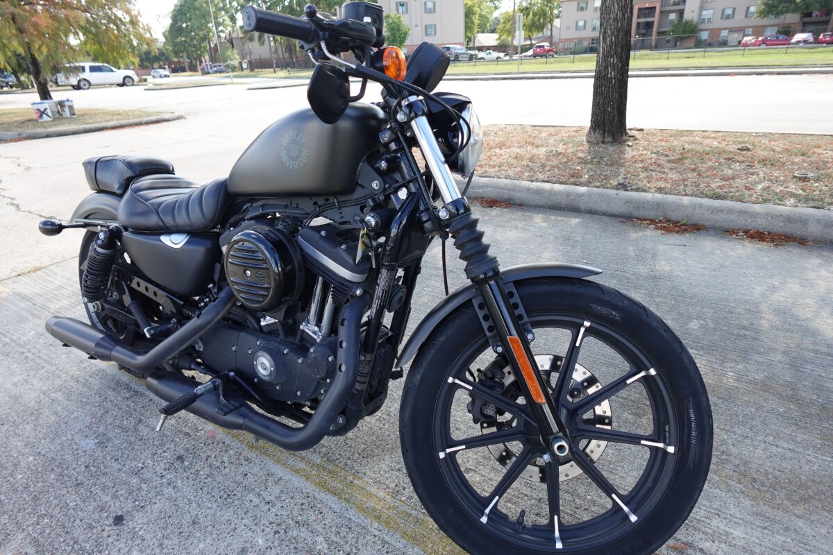 2021 Harley-Davidson Iron 883 XL 883N - Photo 2