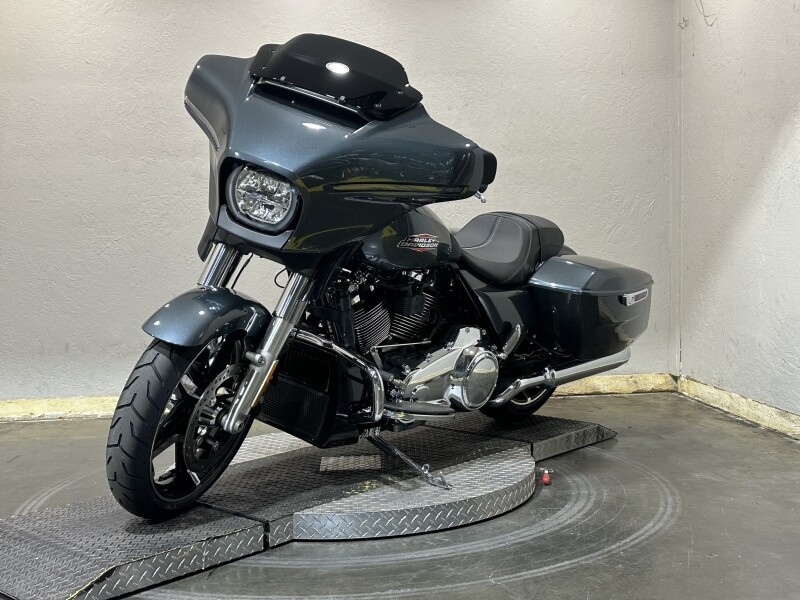Harley-Davidson Street Glide 2025 FLHX 84649312 IRON HORSE MTLC - Photo 5