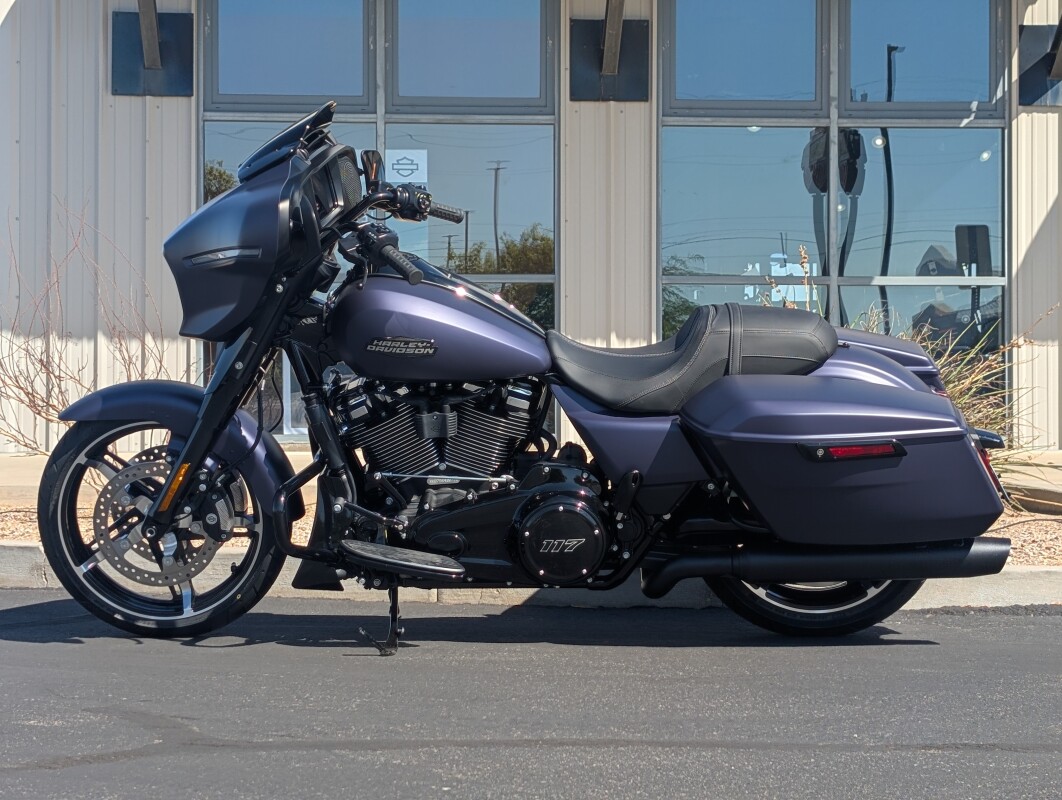 2025 Harley-Davidson Street Glide - Photo 2