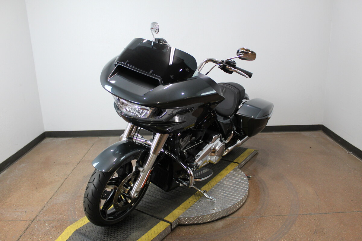 Harley-Davidson Road Glide 2025 FLTRX 84647657 IRON HORSE MTLC - Photo 4