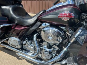 FLHTCUI 2005 Electra Glide® Ultra Classic® thumb 2