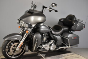 2022 Harley-Davidson® Ultra Limited FLHTK thumb 0