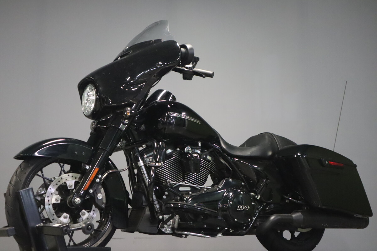 2020 Harley-Davidson Street Glide Special FLHXS - Photo 4
