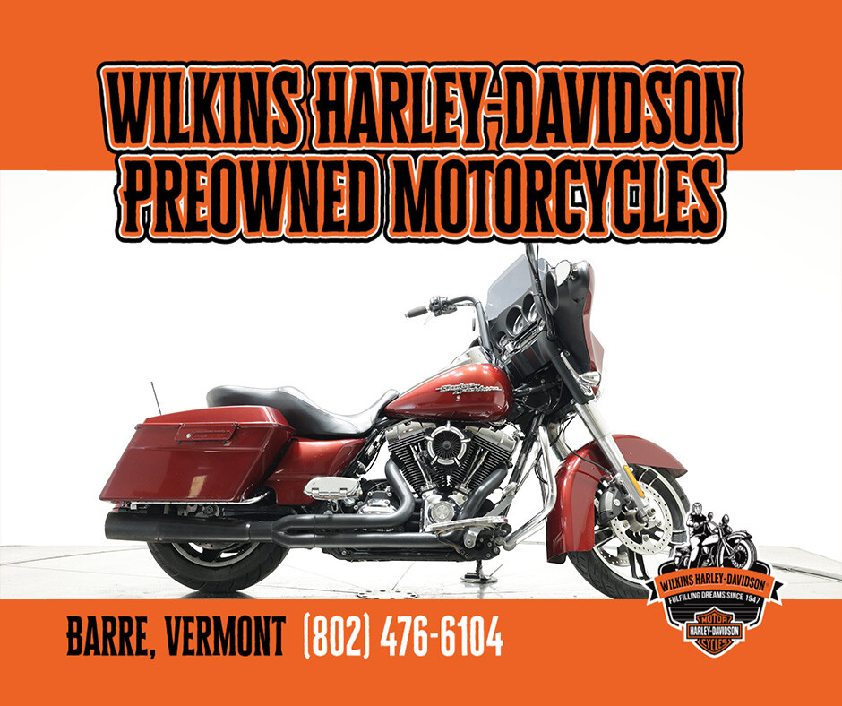 2009 HARLEY-DAVIDSON FLHX STREET GLIDE in RED HOT SUNGLO with 33670 miles - Photo 2