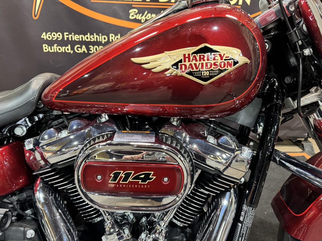 2023 Harley-Davidson Fat Boy 114 Heirloom Red Fade - Photo 2