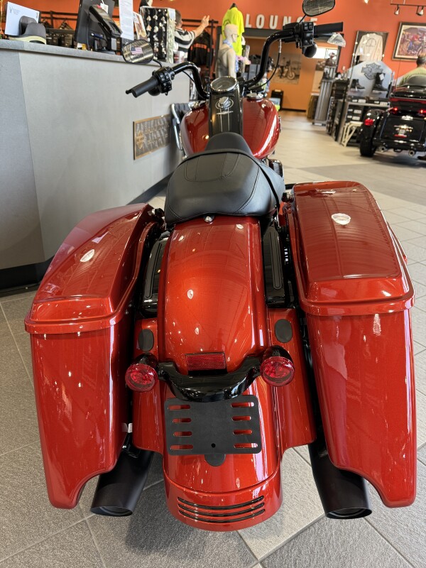 FLHRXS 2025 Road King Special - Photo 8