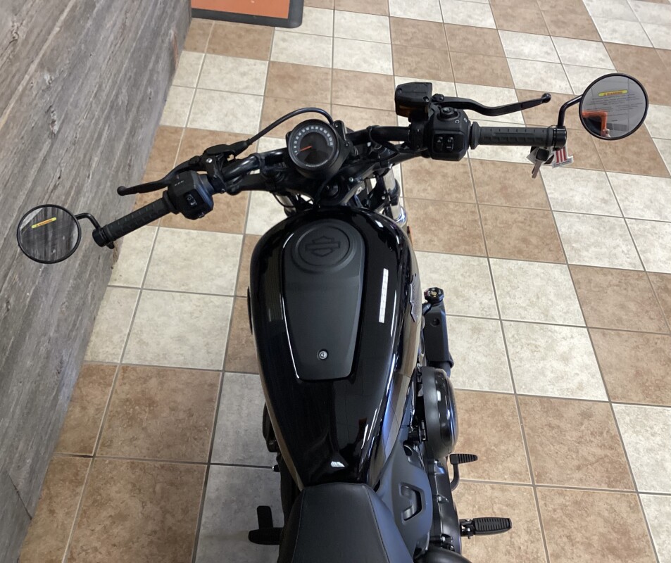 2025 Harley-Davidson Nightster Special Vivid Black - Photo 4