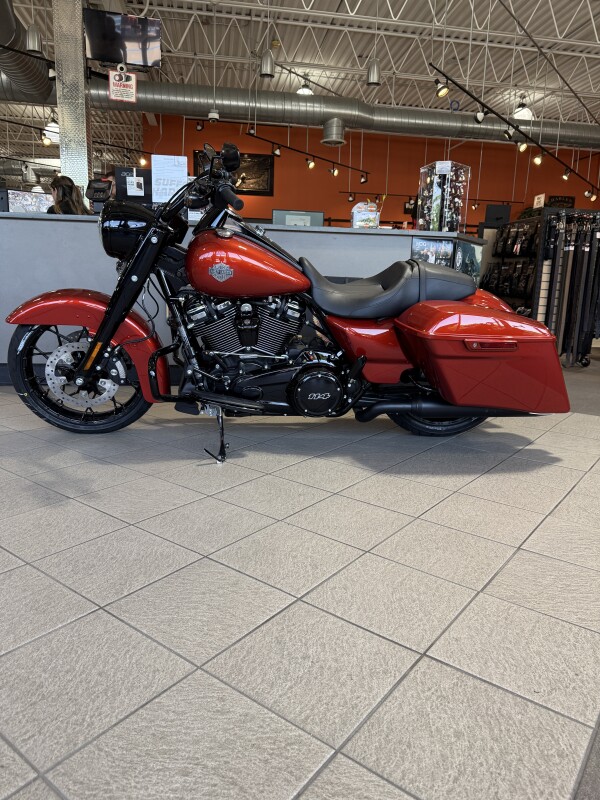 FLHRXS 2025 Road King Special - Photo 10