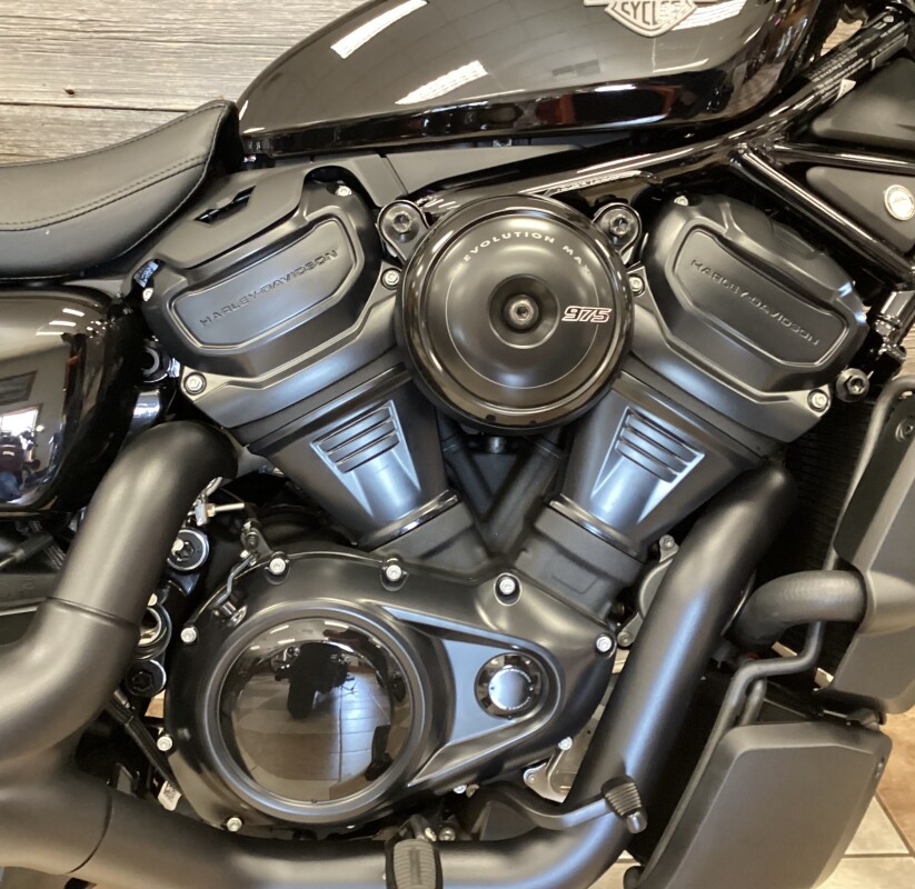 2025 Harley-Davidson Nightster Special Vivid Black - Photo 5