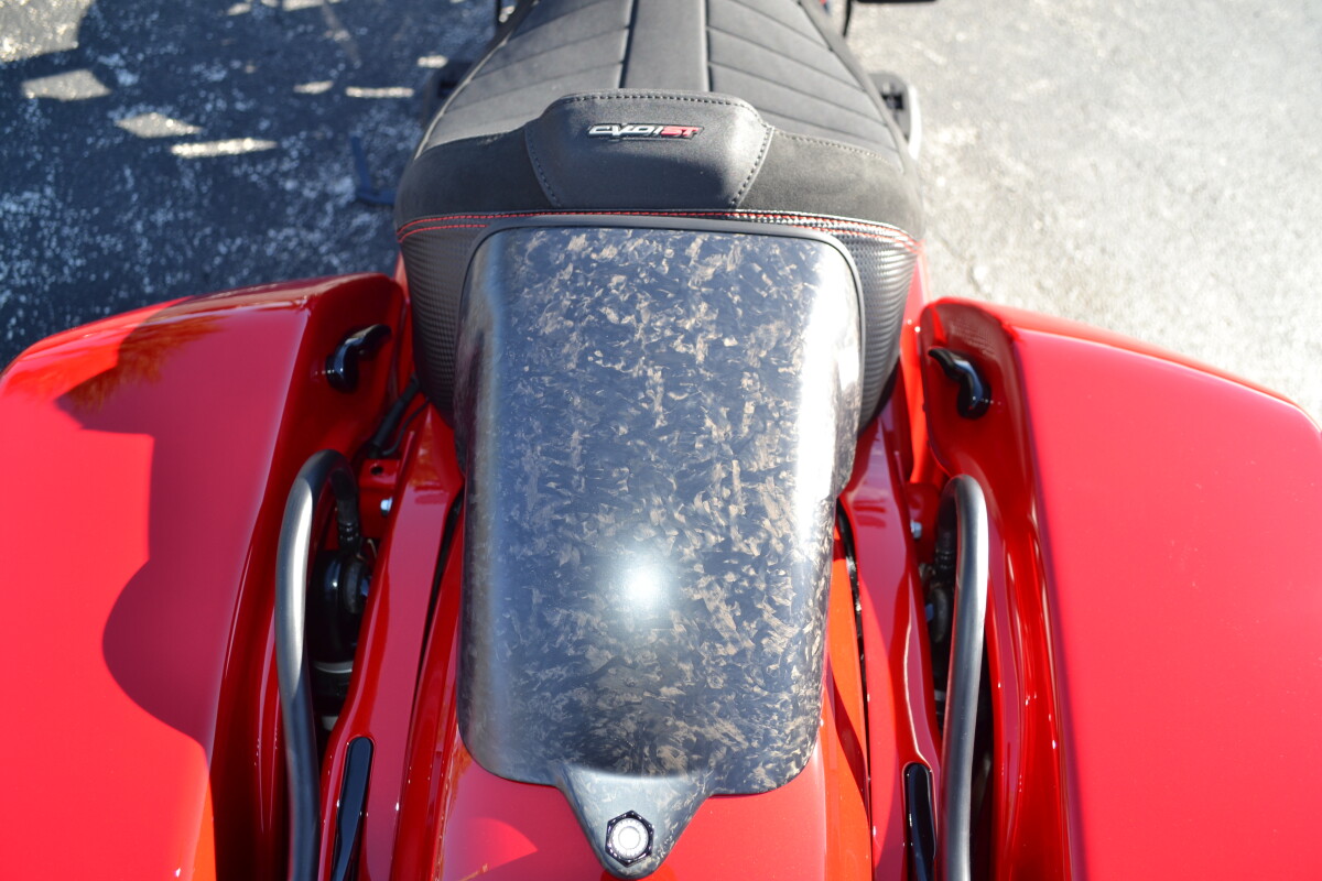 2025 Harley-Davidson CVO Road Glide ST Rally Red - FLTRXSTSE - Photo 9