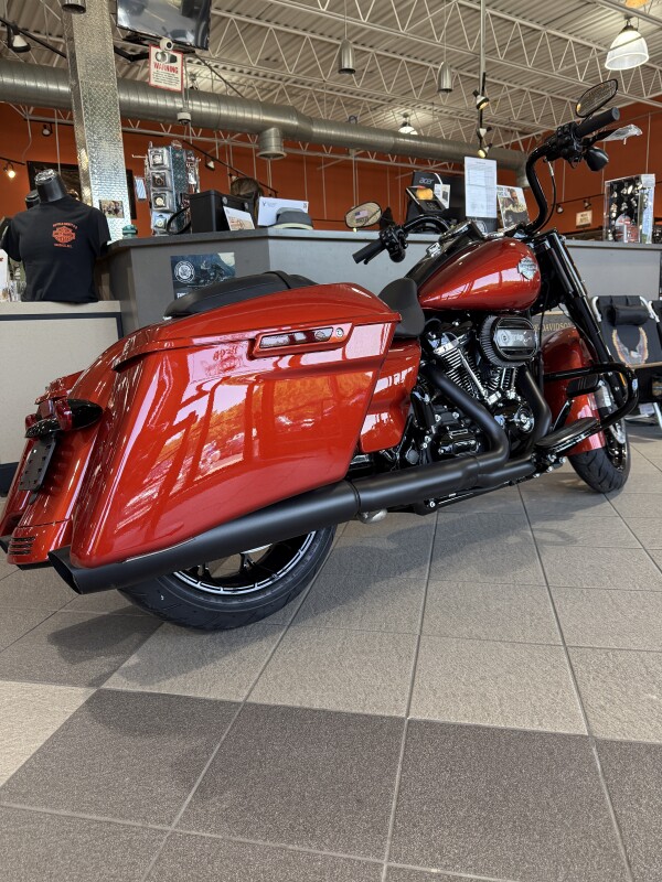 FLHRXS 2025 Road King Special - Photo 5