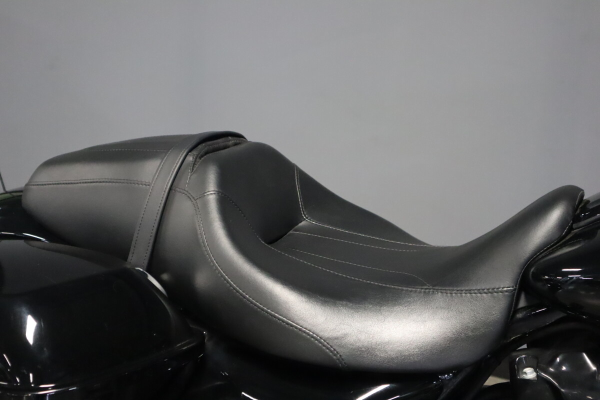 2020 Harley-Davidson Street Glide Special FLHXS - Photo 9