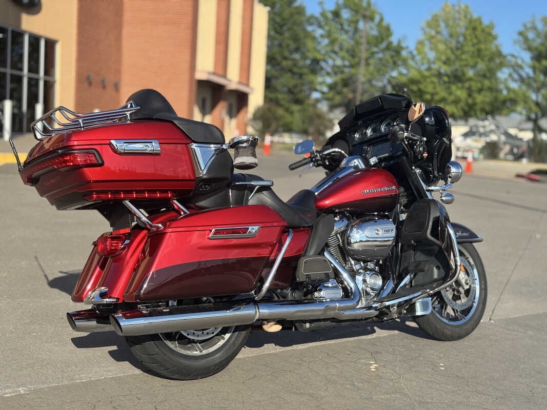 2018 Harley-Davidson Ultra Limited FLHTK WKDRED/TWTDCHRY 650306 - Photo 3