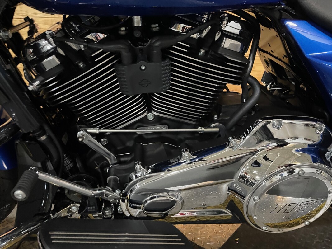 Harley-Davidson Road Glide 2025 FLTRX BLUE BURST - Photo 7