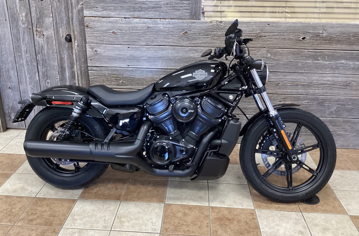 2025 Harley-Davidson Nightster Special Vivid Black