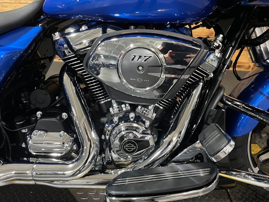 Harley-Davidson Road Glide 2025 FLTRX BLUE BURST - Photo 2