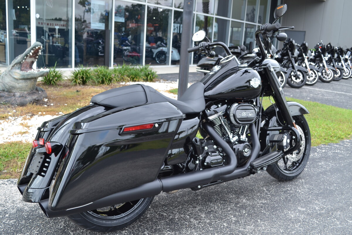 FLHRXS 2025 Road King Special - Photo 6