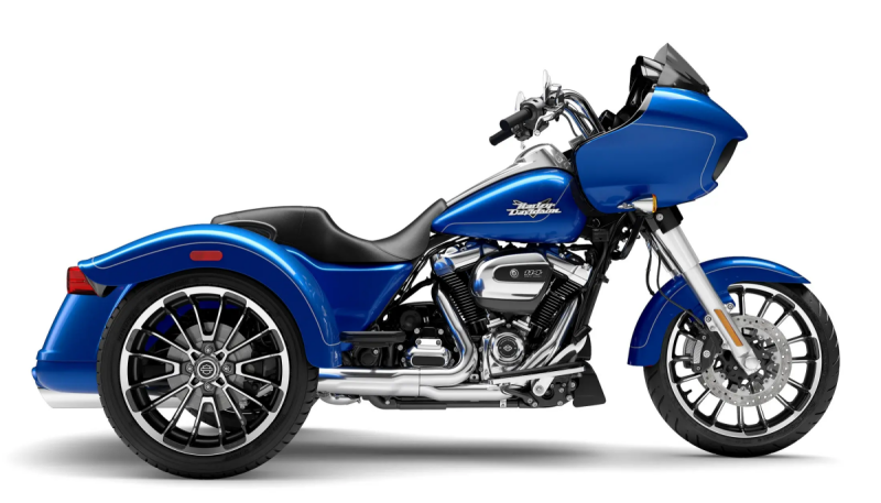 Harley-Davidson® Road Glide® 3 2025 FLTRT 0472831 BLUE BURST W/ PINSTRIPE
