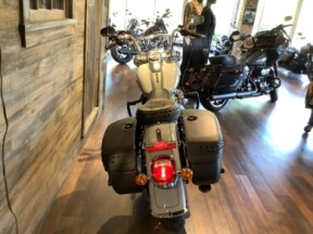 Harley-Davidson レディーM値下げ Harley-Davidson レディーM値下げ Harley-Davidson Motorcycles