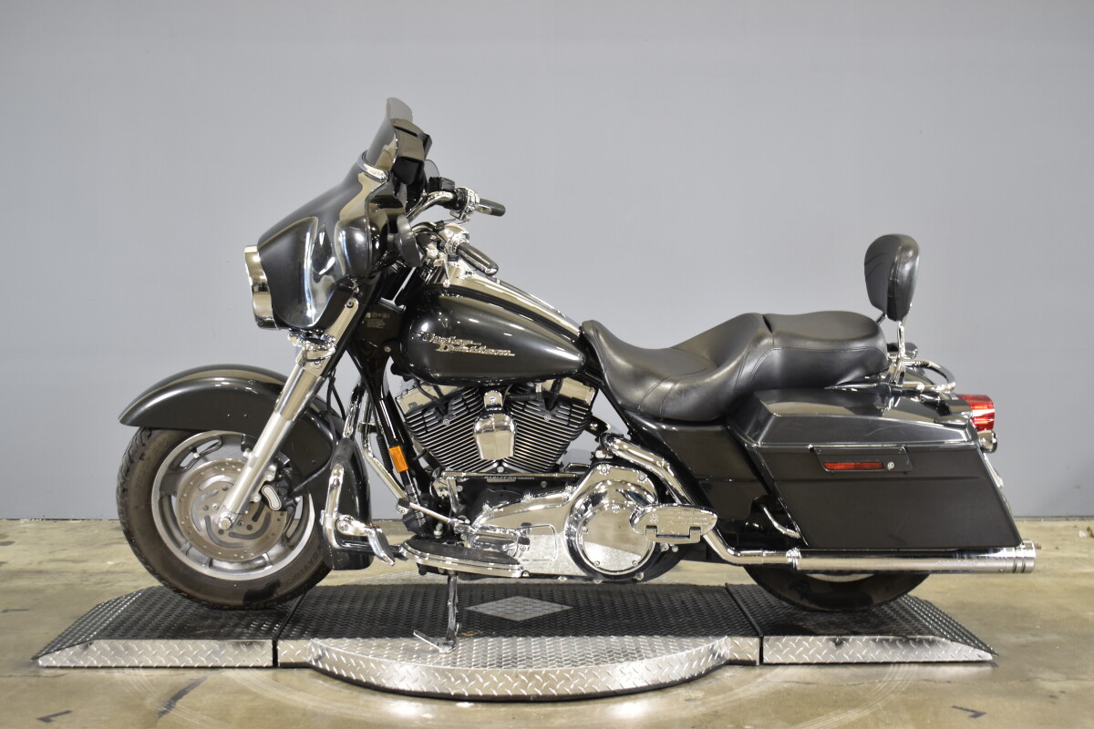 2007 Harley-Davidson Street Glide FLHX - Photo 5