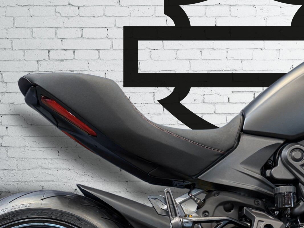 2022 Ducati Diavel 1260 S Total Black - Photo 6