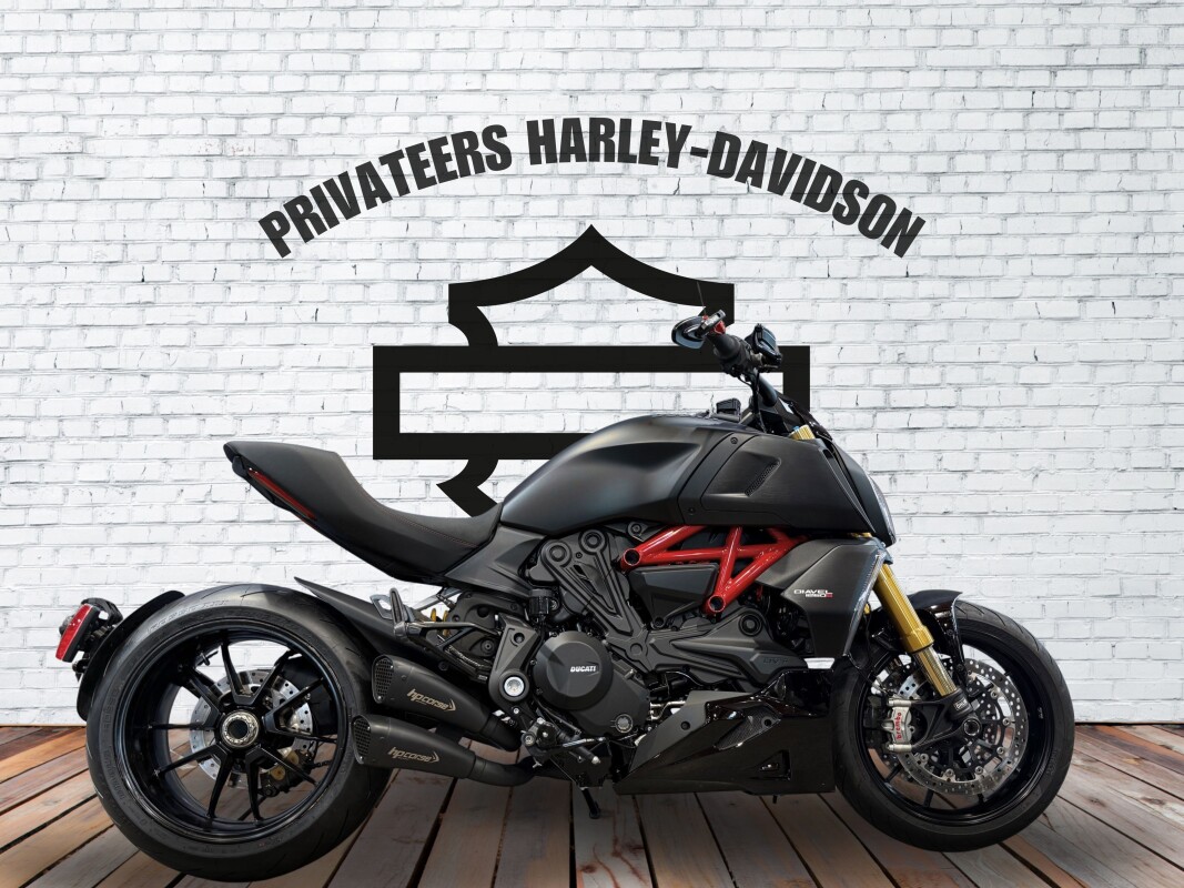 2022 Ducati Diavel 1260 S Total Black