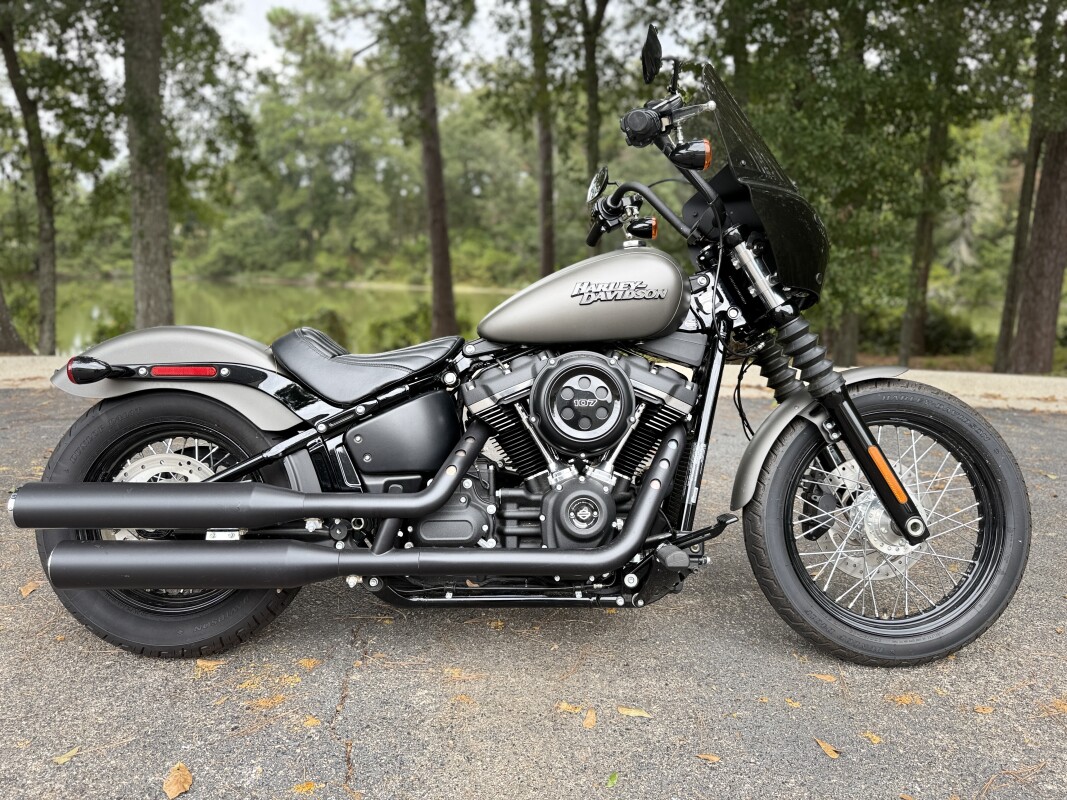 FXBB 2019 Street Bob