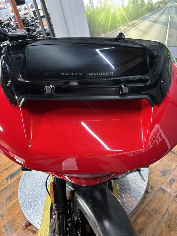 2025 Harley-Davidson CVO Road Glide ST RALLY RED - Photo 4