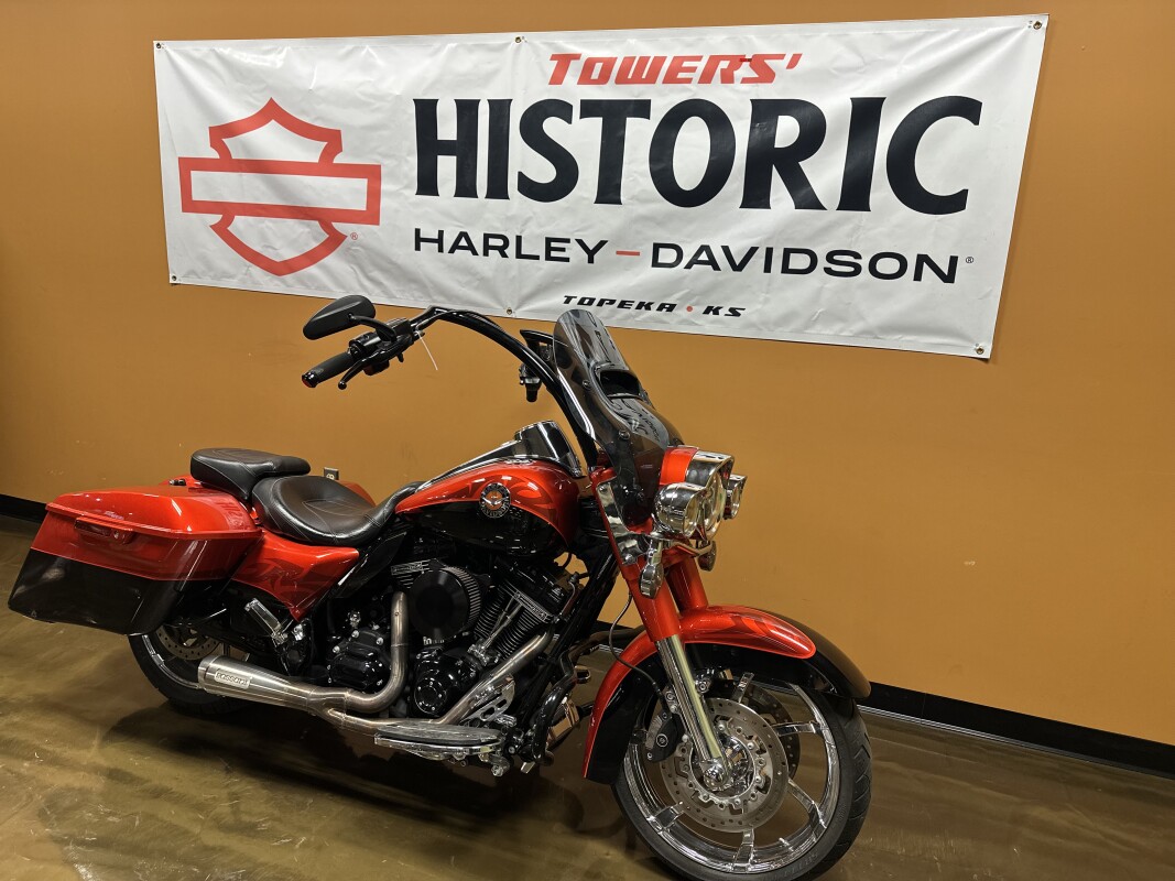 FLHRSE5 2014 CVO Road King - Photo 2
