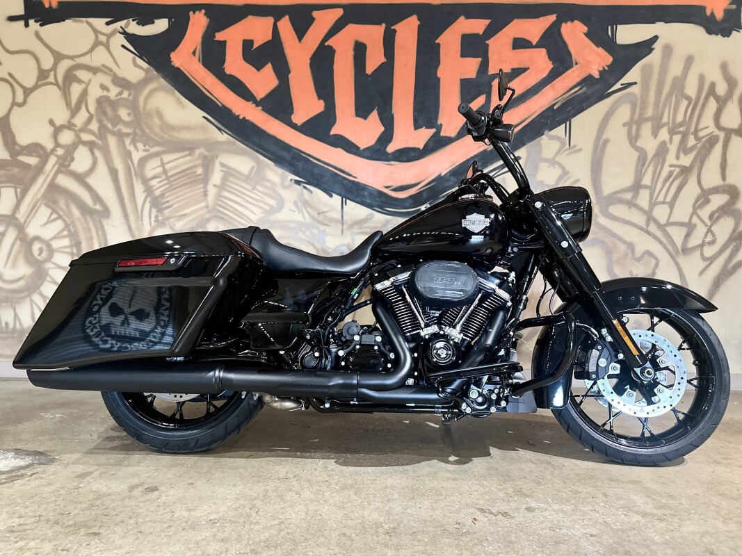 FLHRXS 2025 Road King Special