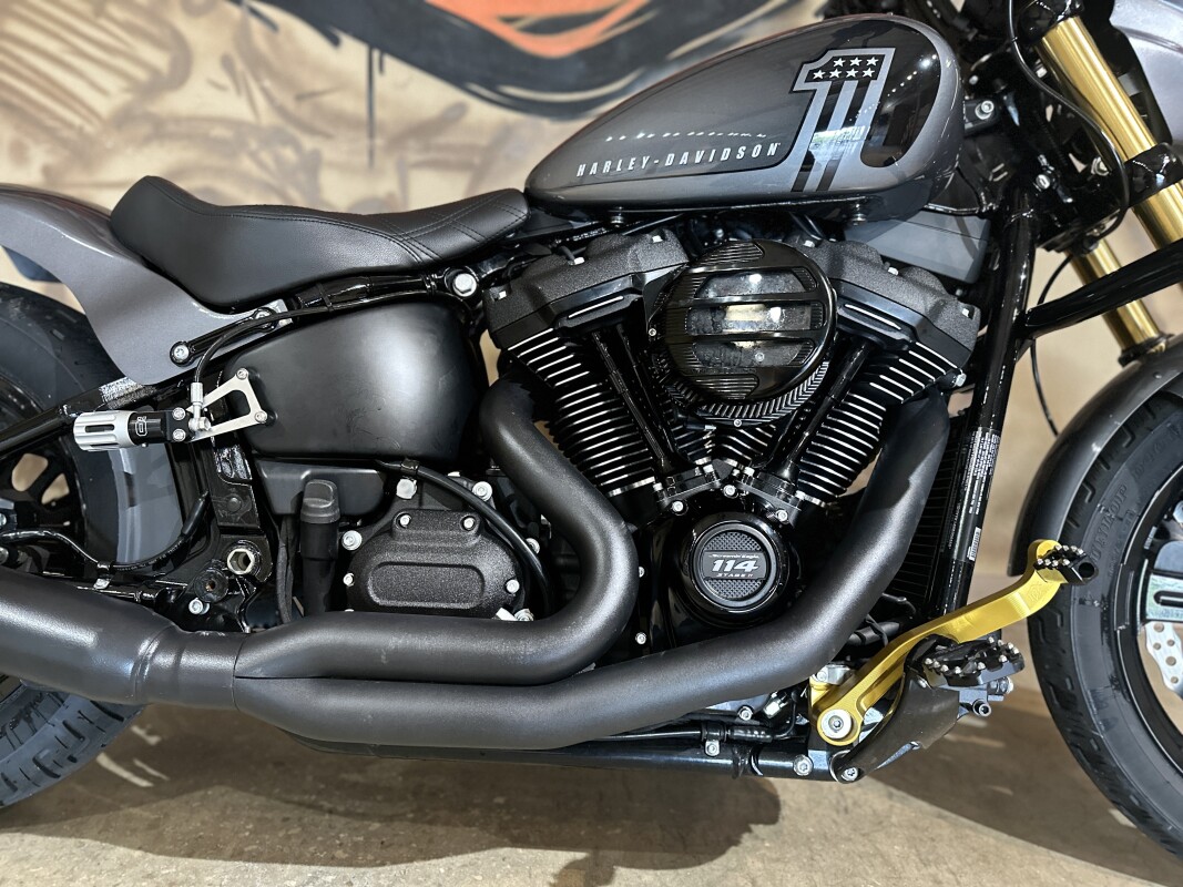 FXBBS 2022 Street Bob 114 - Photo 7