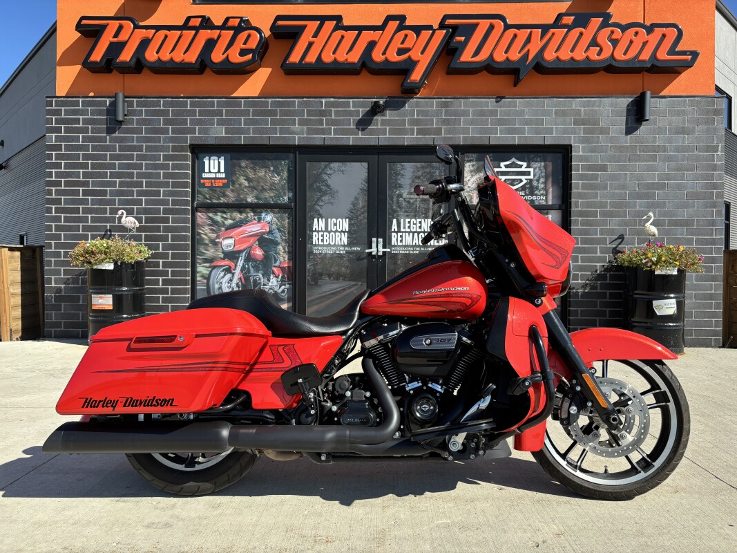 2017 Harley-Davidson Street Glide Special