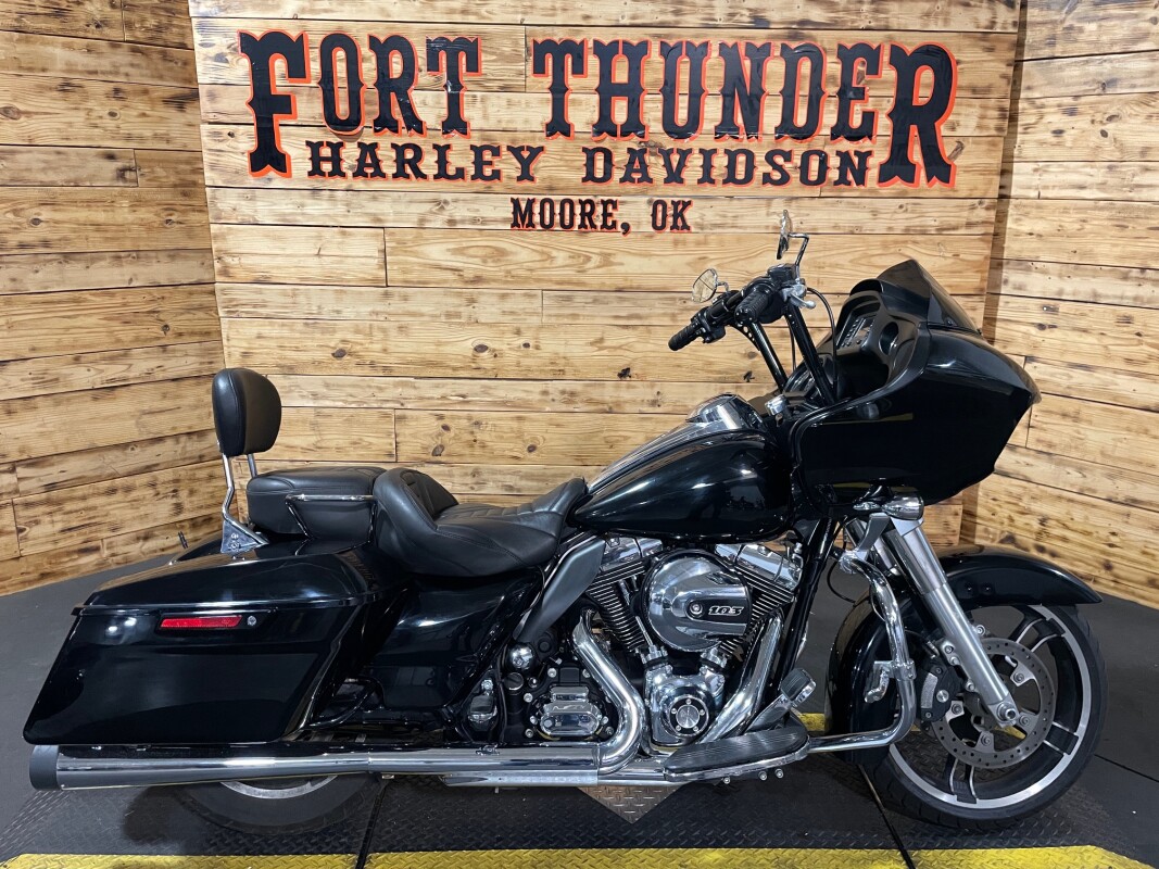 Harley-Davidson Road Glide 2016 FLTRX Vivid Black
