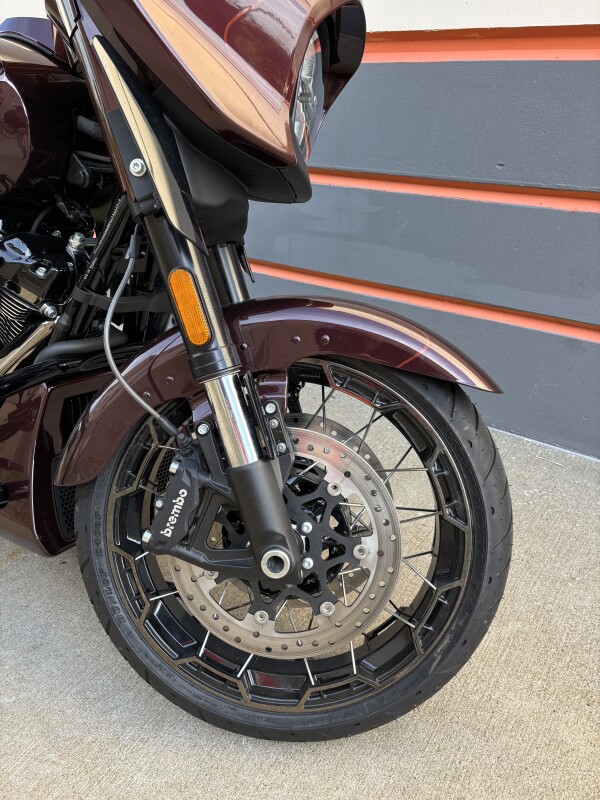 2024 Harley-Davidson CVO Street Glide COPPERHEAD BO - Photo 6