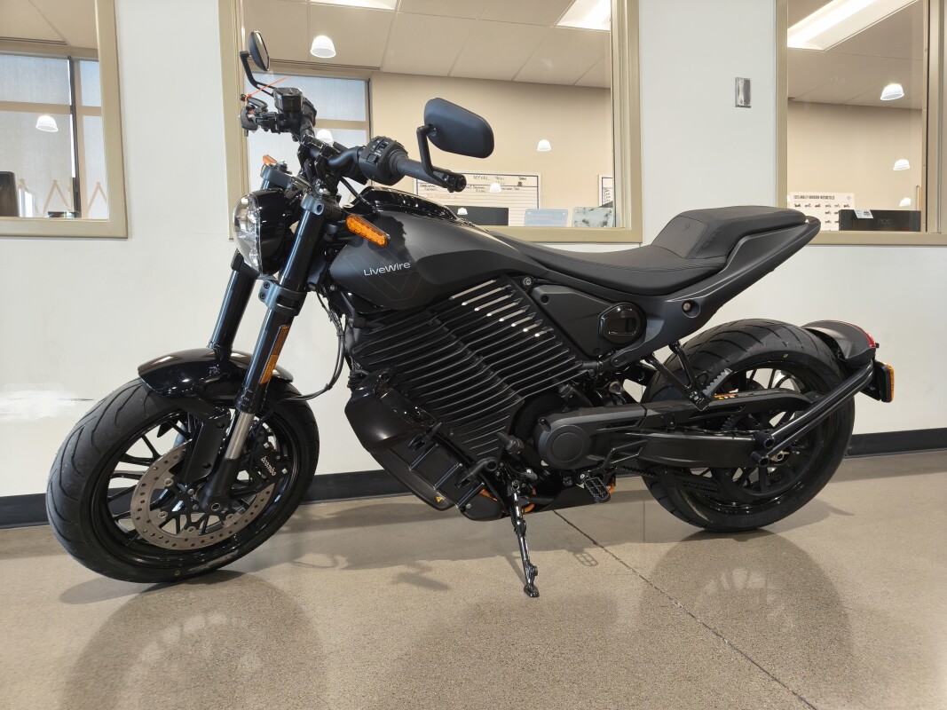 2025 LiveWire LiveWire S2 Alpinista Asphalt Black