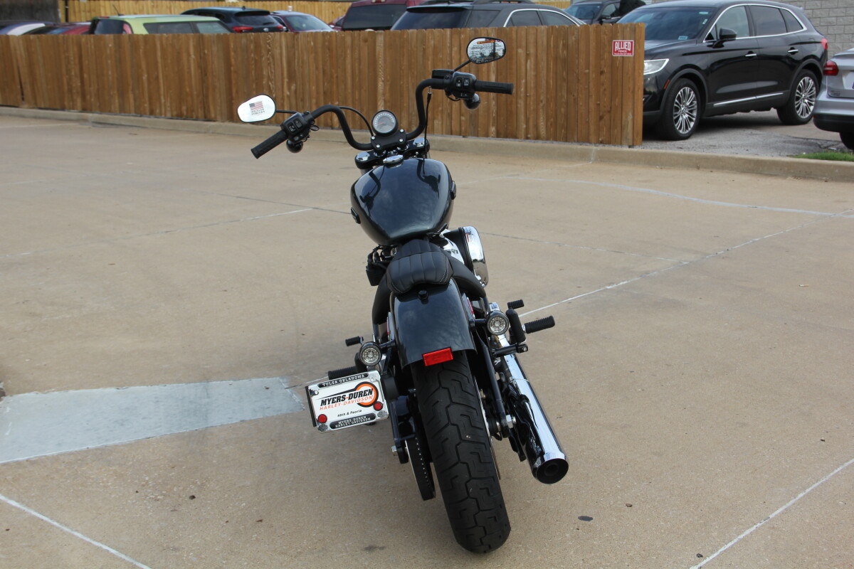 2025 Harley-Davidson Street Bob Iron Horse Metallic w/Cast Wheels - Photo 9