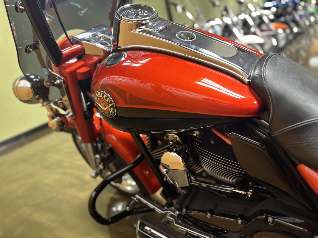 FLHRSE5 2014 CVO Road King - Photo 10