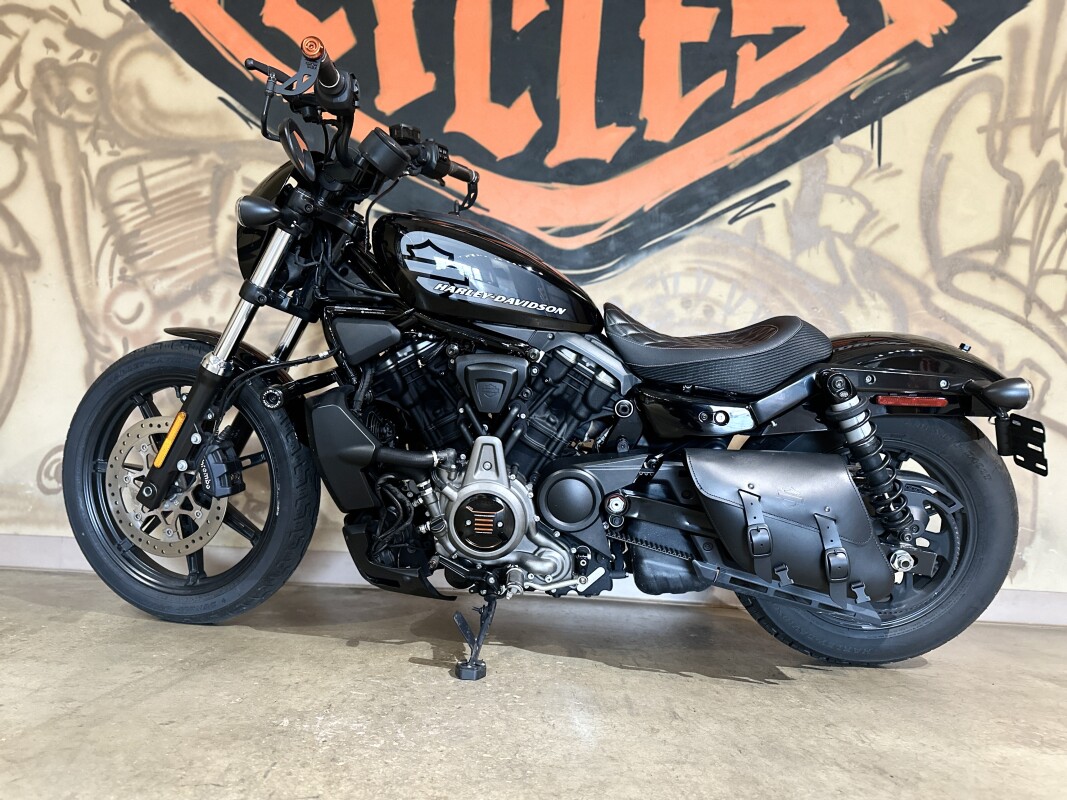 RH975 2022 Nightster - Photo 9