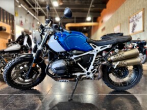2022 BMW Motorrad R nineT Scrambler Option 719 Cosmic Blue Metallic / Light White thumb 2