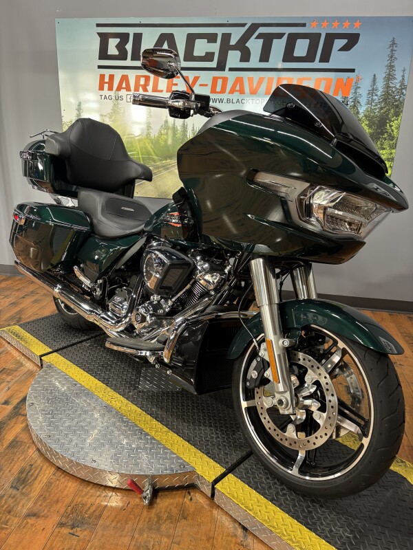 2024 Harley-Davidson Road Glide ALPINE GREEN - Photo 3