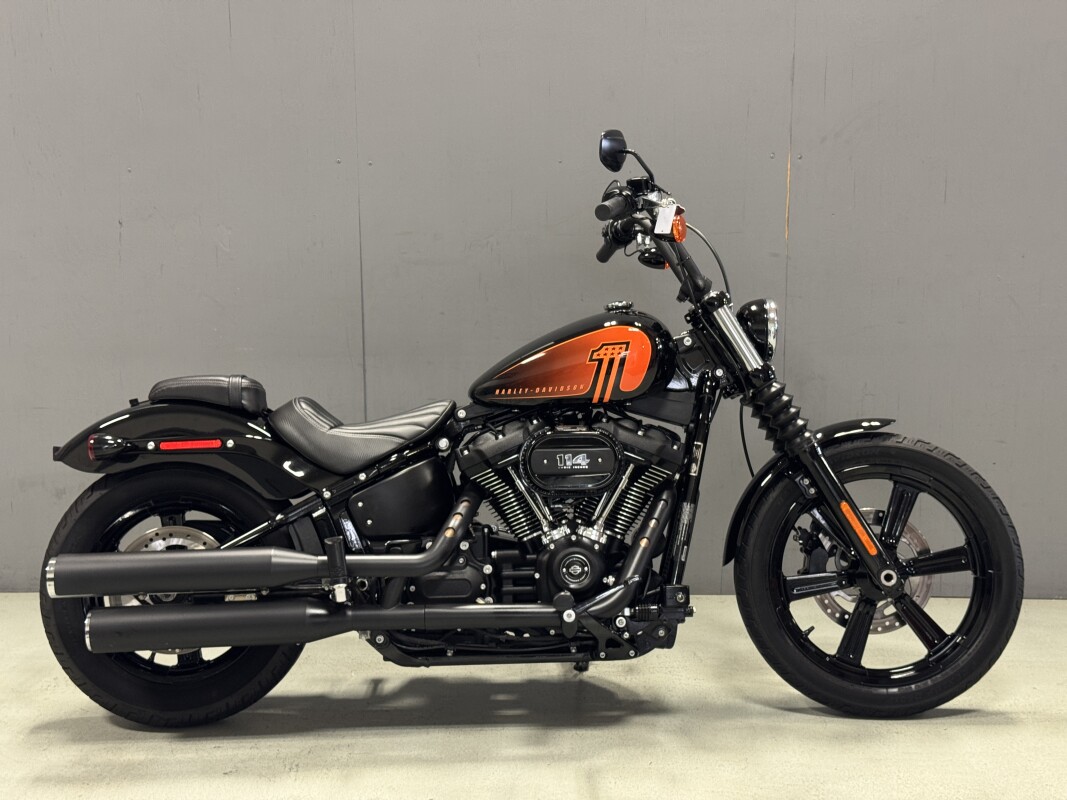 FXBBS 2023 Street Bob 114